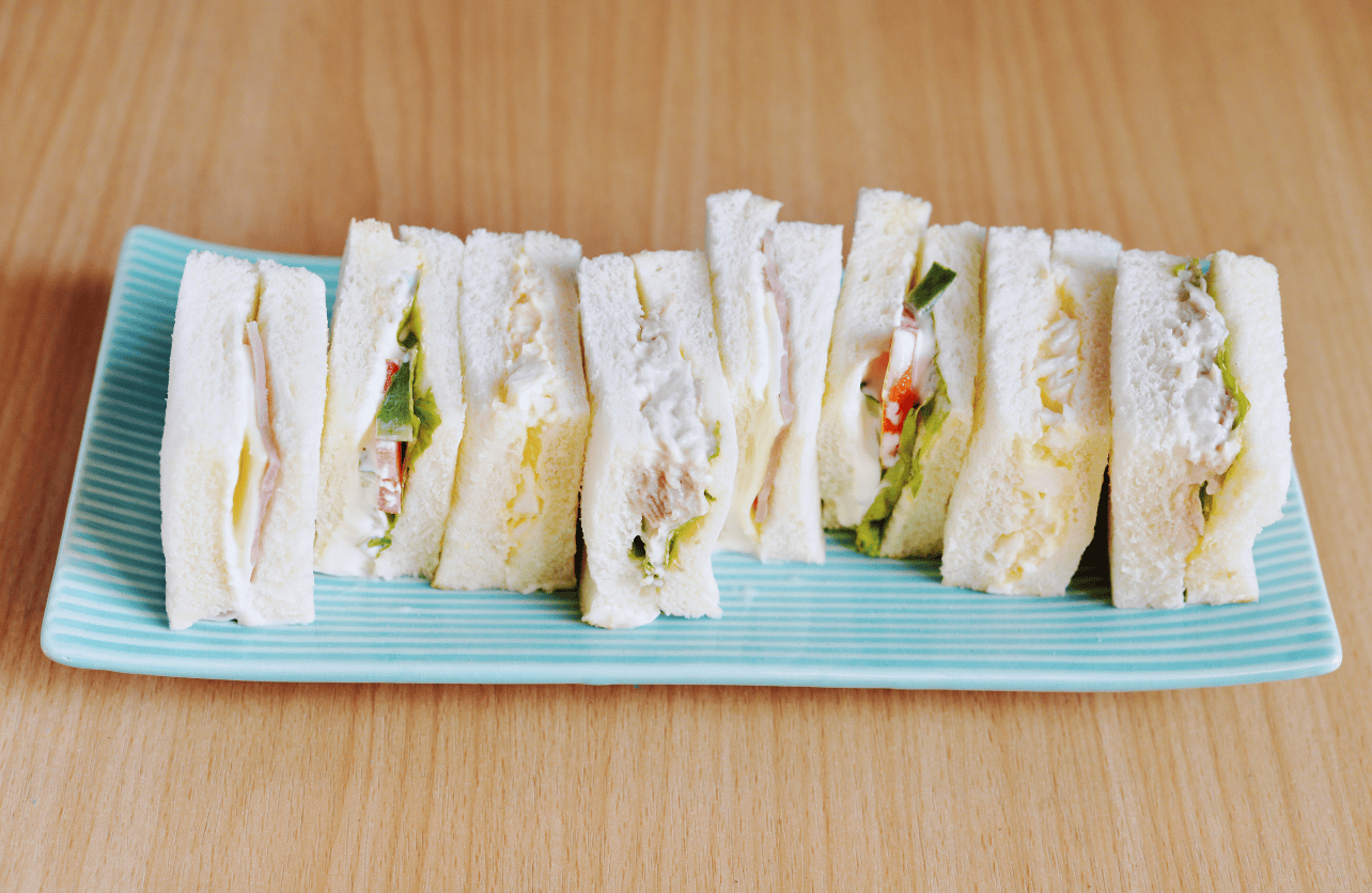 mini sandwiches